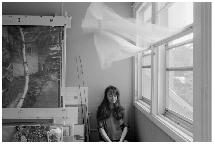 autoportrait-au-rideau-raymonde-april