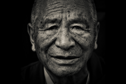 Tibetan-Monk-of-Swayambhunath-by-Zolashine